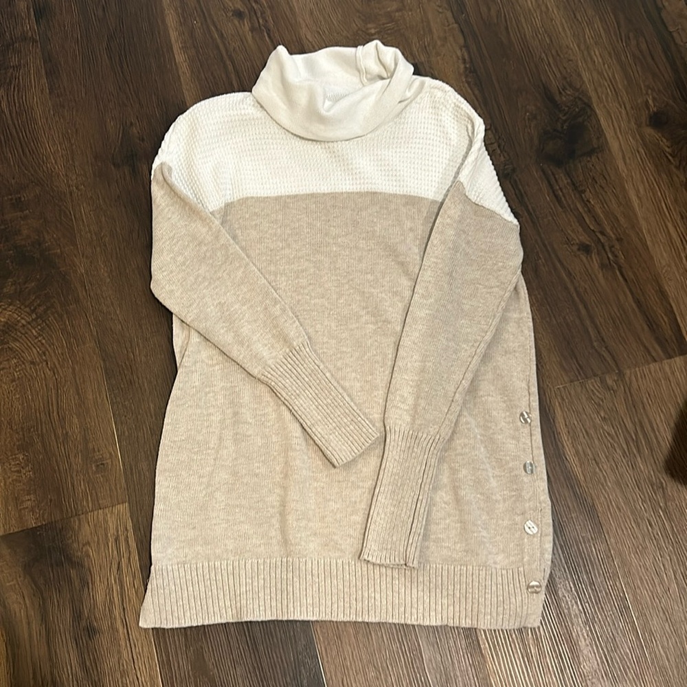Tunic sweater size M